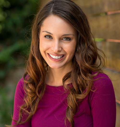 a woman smiling with veneers in Des Plaines